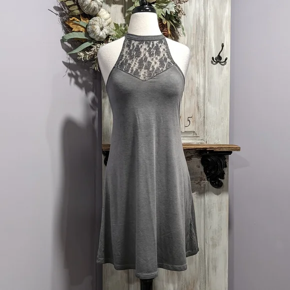 🖤SOLD🖤NWOT Mudd gray skater dress - Picture 2 of 8